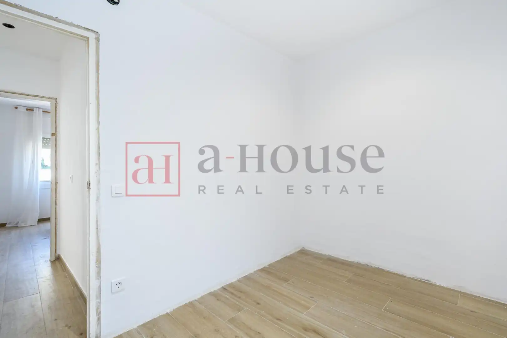 Habitación de Casa o chalet en venta en Olivella con Parquet, Terraza y Piscina