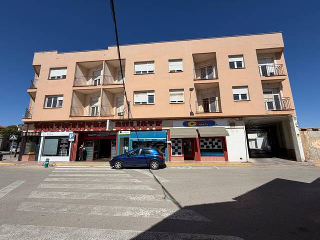 Edificio en Venta en Calle Don Quijote en Pedro Muñoz