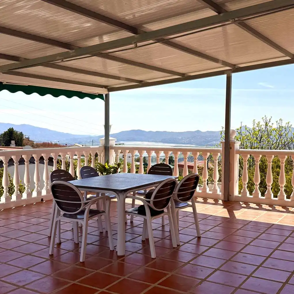 Terraza de Piso en venta en Periana con Trastero