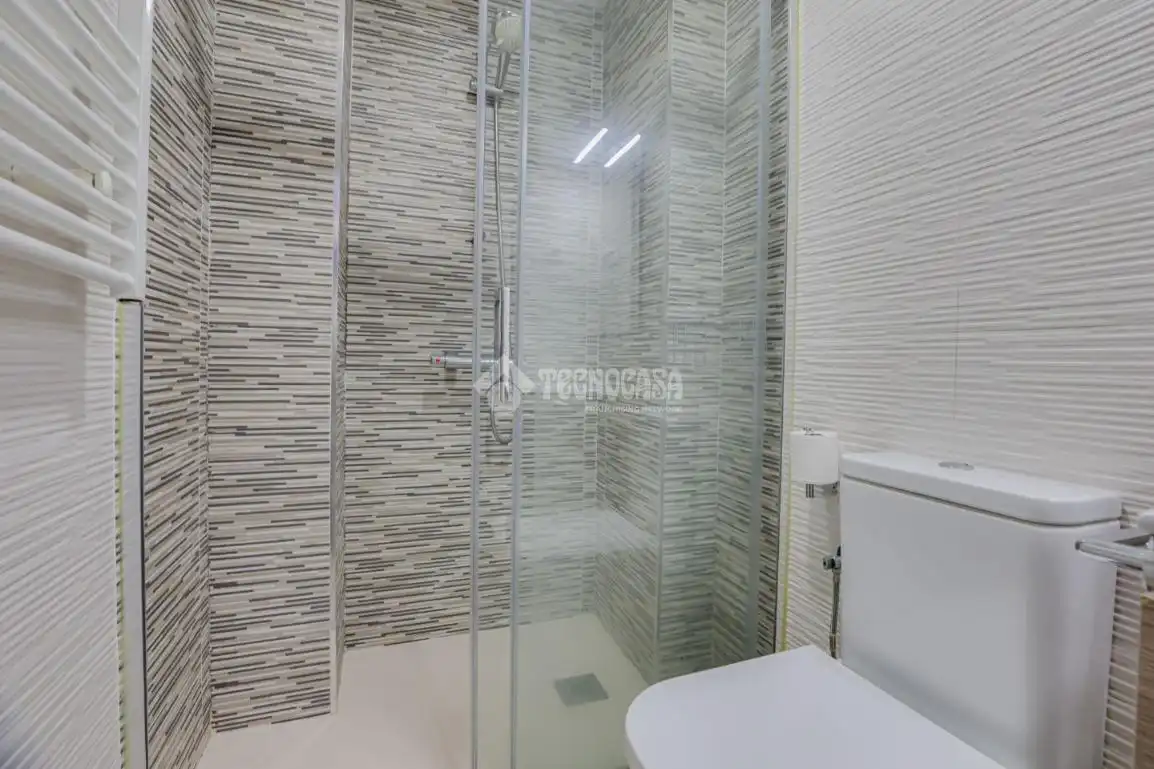 Baño de Piso en venta en Granollers con Aire acondicionado, Calefacción y Parquet