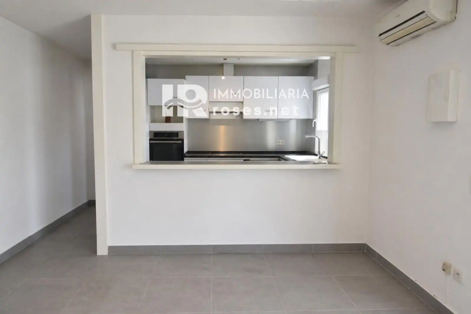 Kitchen of Houses for sale in Empuriabrava  with Air Conditioner