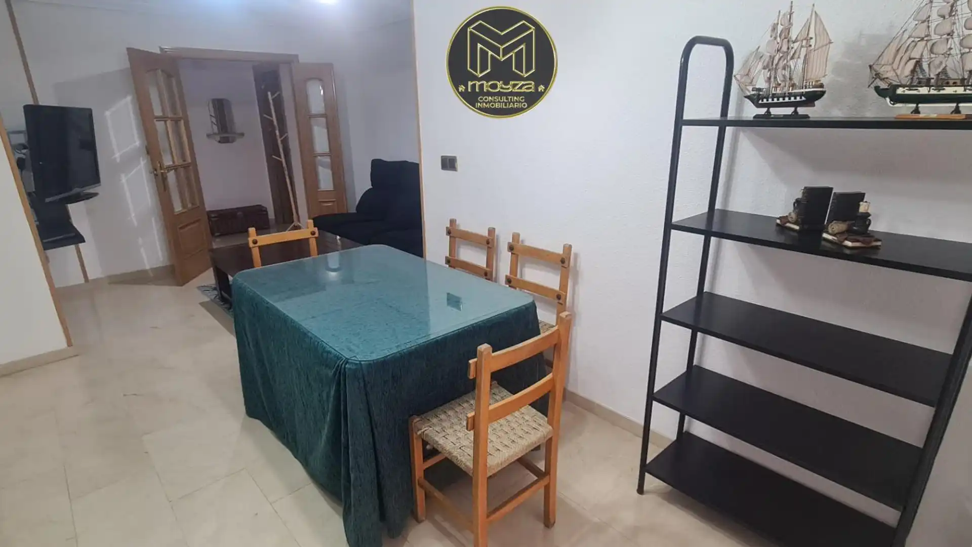 Dining room of Planta baja for rent in  Jaén Capital  with Jacuzzi