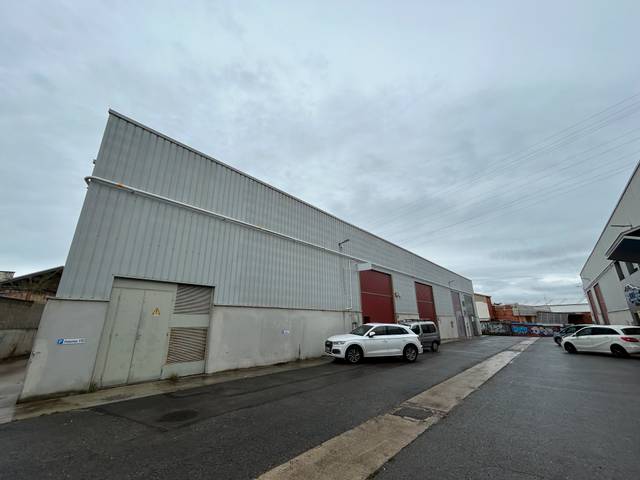 Nave industrial en Venta en Jose Maria Iparragirre Kalea, 5 en Adurtza
