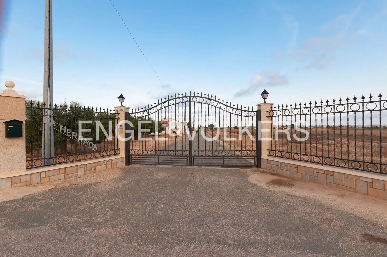 Finca rústica en venta en Los Montesinos con Aire acondicionado, Calefacción y Piscina