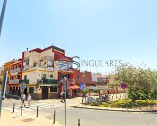 Exterior view of House or chalet for sale in  Sevilla Capital  with Terrace