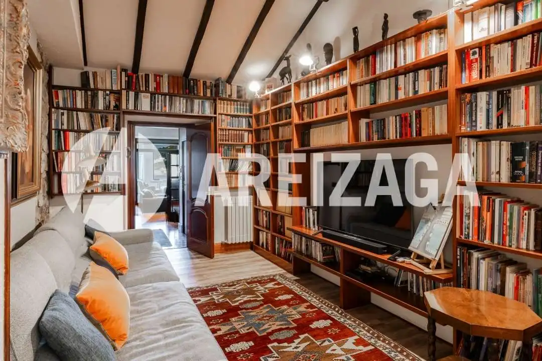 Sala de estar de Piso en venta en Donostia - San Sebastián  con Calefacción, Terraza y Balcón