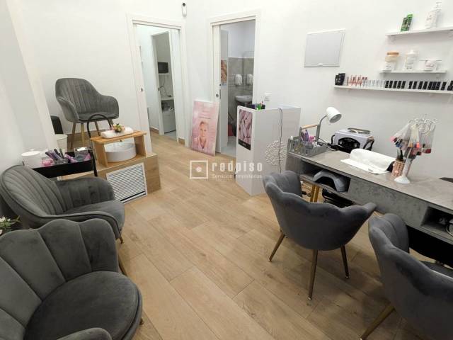 Local comercial en Venta en de Castilla en Bellas Vistas