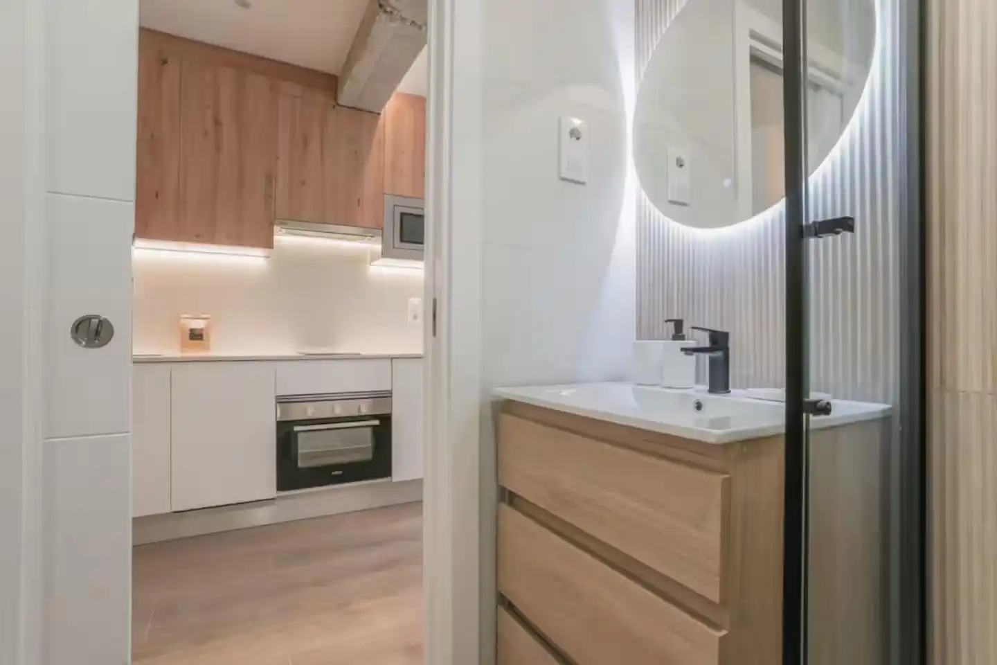 Bathroom of Study for sale in Madrid  with Heating