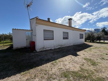 Casa rustica in vendita a Carretera la Sierra 187