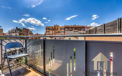 Exterior view of Flat for sale in Cerdanyola del Vallès  with Air Conditioner, Terrace and Balcony