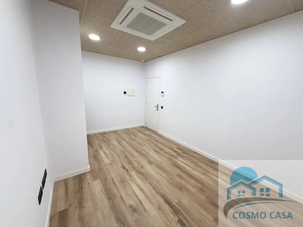 Büro zur Miete in Reus mit Klimaanlage und Alarm
