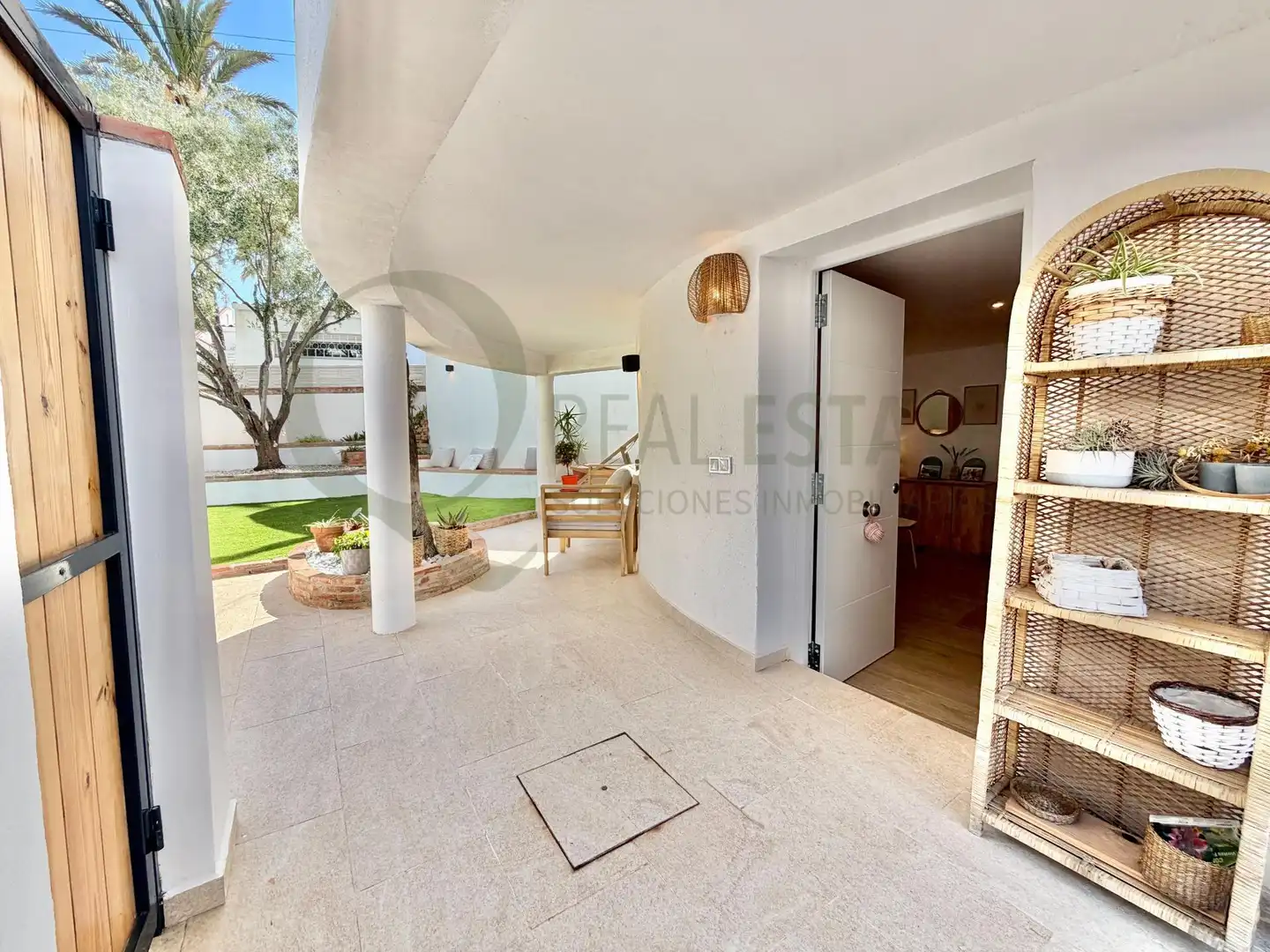 Exterior view of Houses for sale in El Campello  with Air Conditioner, Heating and Private garden