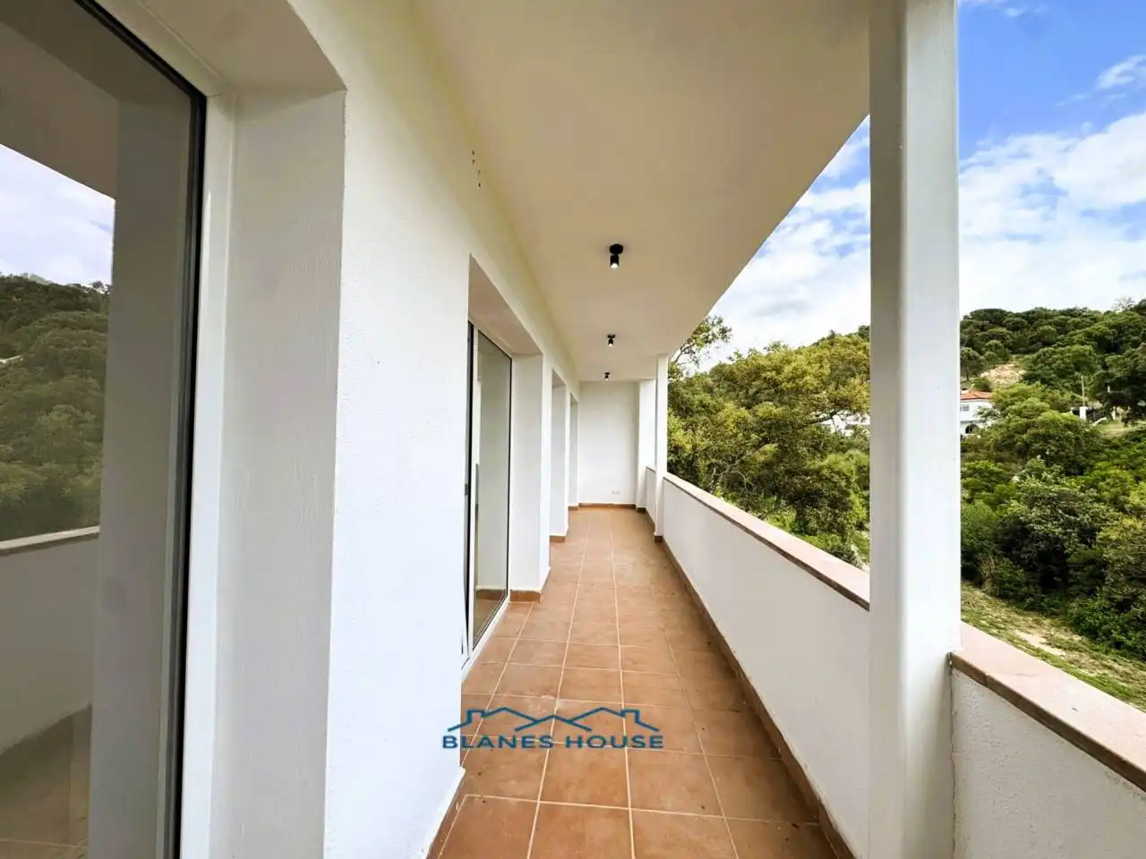 Terrassa de Casa o xalet en venda en Maçanet de la Selva amb Jardí privat, Terrassa i Alarma