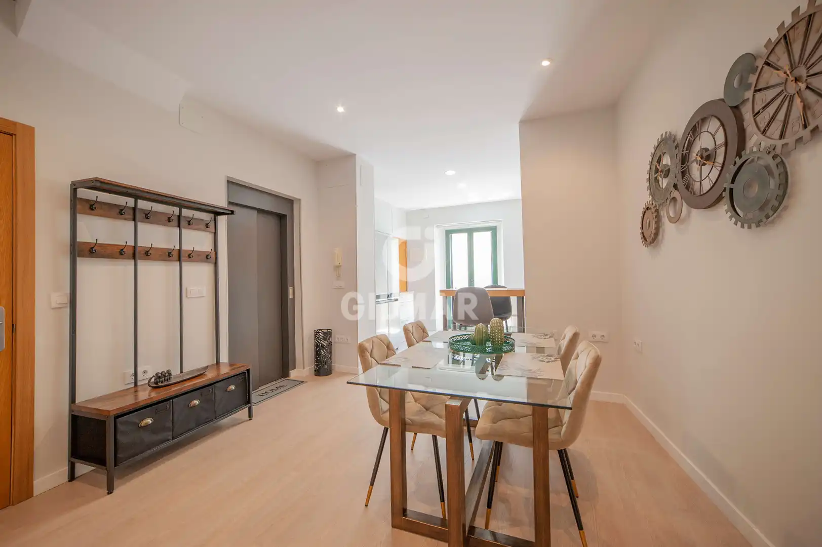 Esszimmer von Maisonette zur Miete in Sevilla mit Heizung, Möbliert und Balkon
