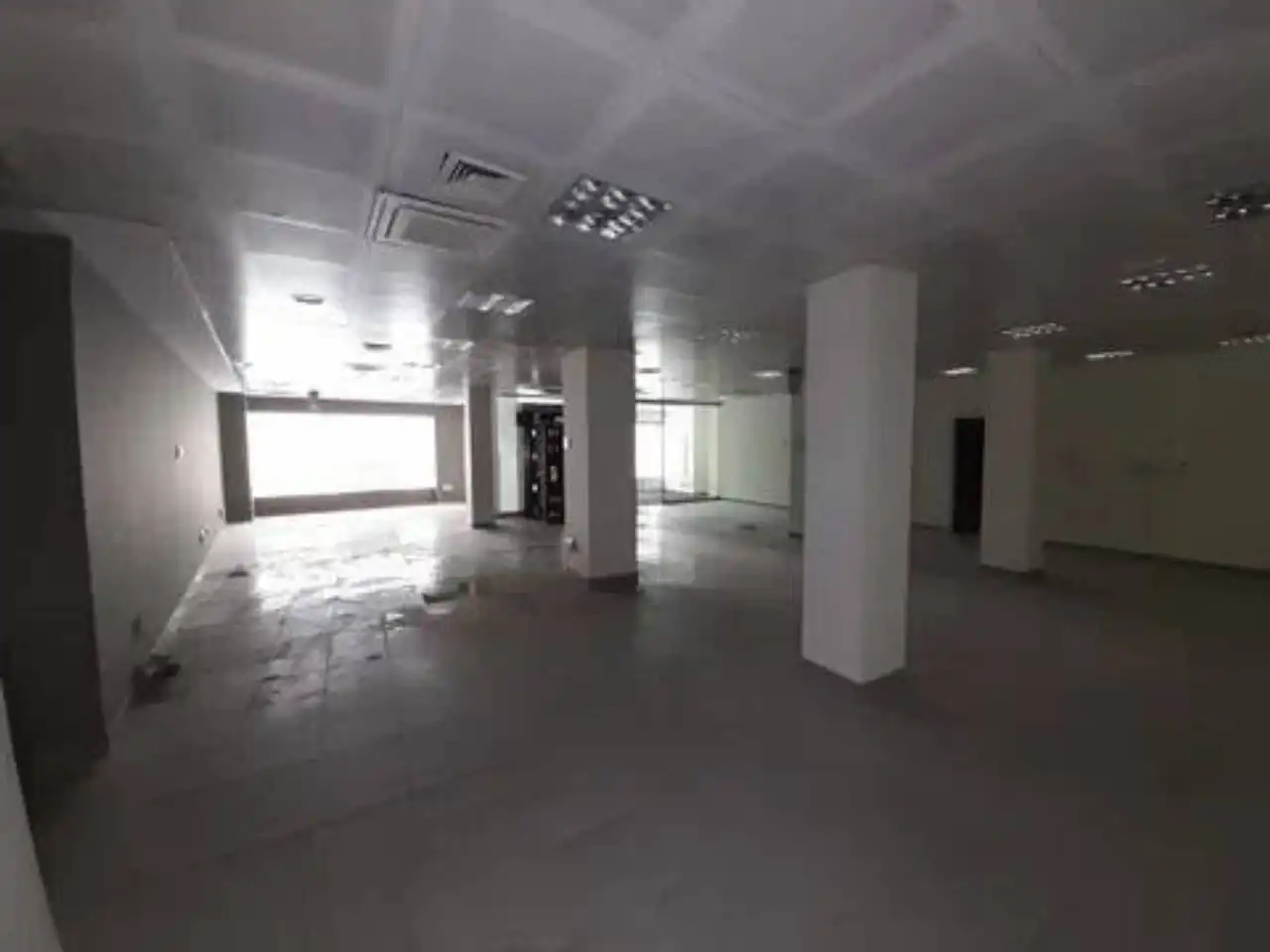 Local comercial en venta en Centro, imagen 4