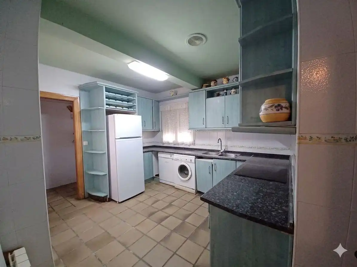 Casa amb jardí en venda a Fuensanta, imagen 3