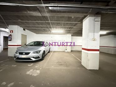 Parkplatz zur Miete in Mamariga