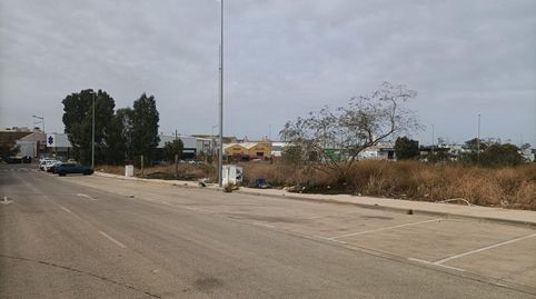 Foto 3 von Fabrik Grundstücke zum Verkauf in Estacha - Fadricas II, La Casería - San Carlos, San Fernando