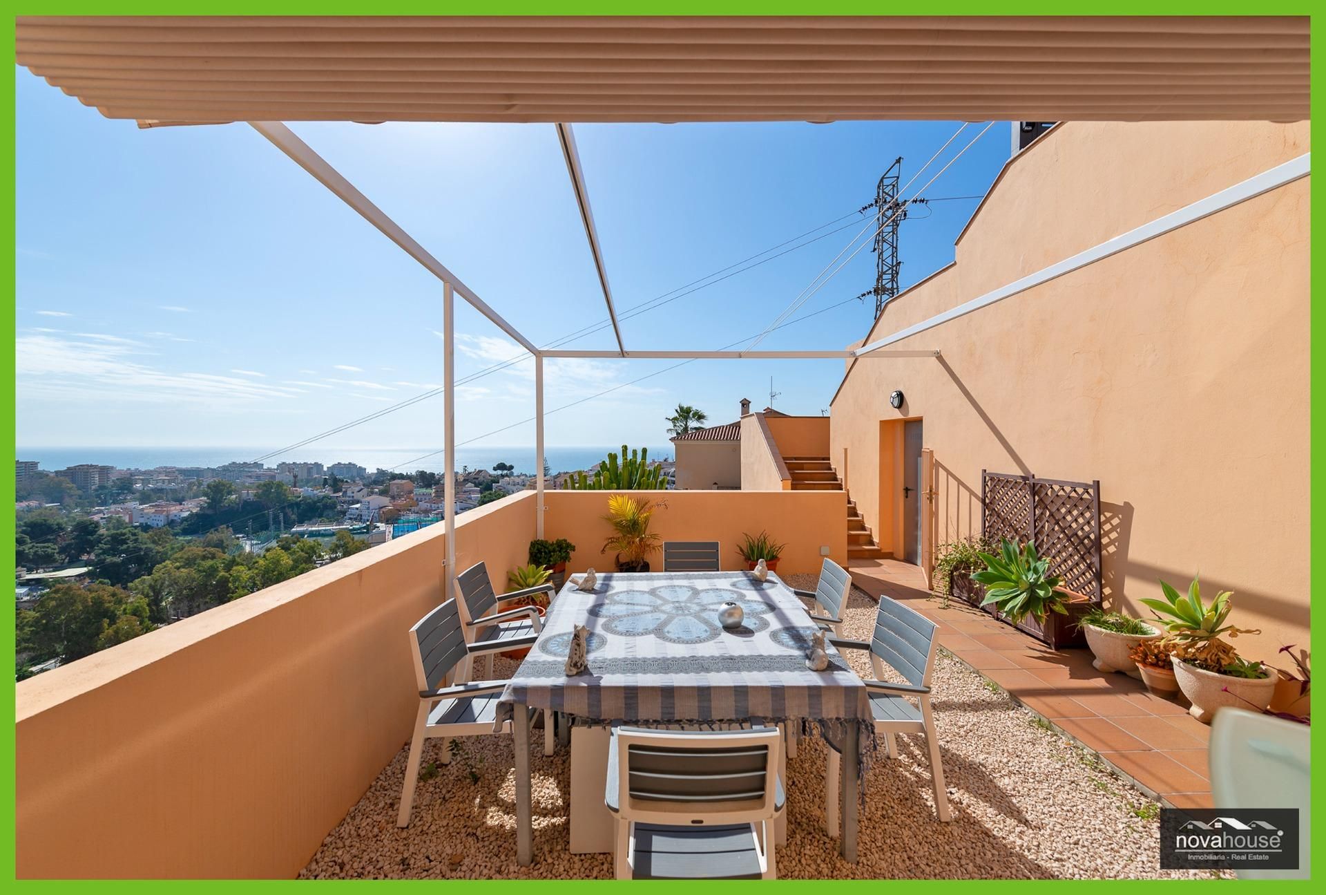 Casa adosada en venda a Cerrado de Calderón - Hacienda Paredes