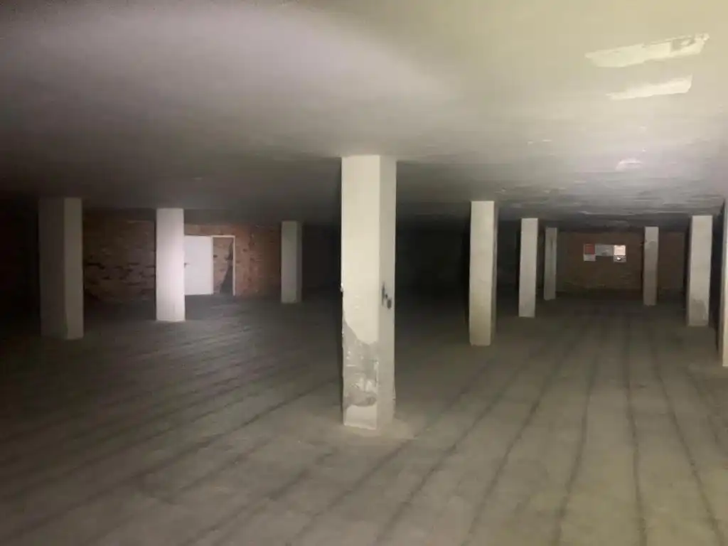 Gewerbefläche zum Verkauf in Berga, imagen 16