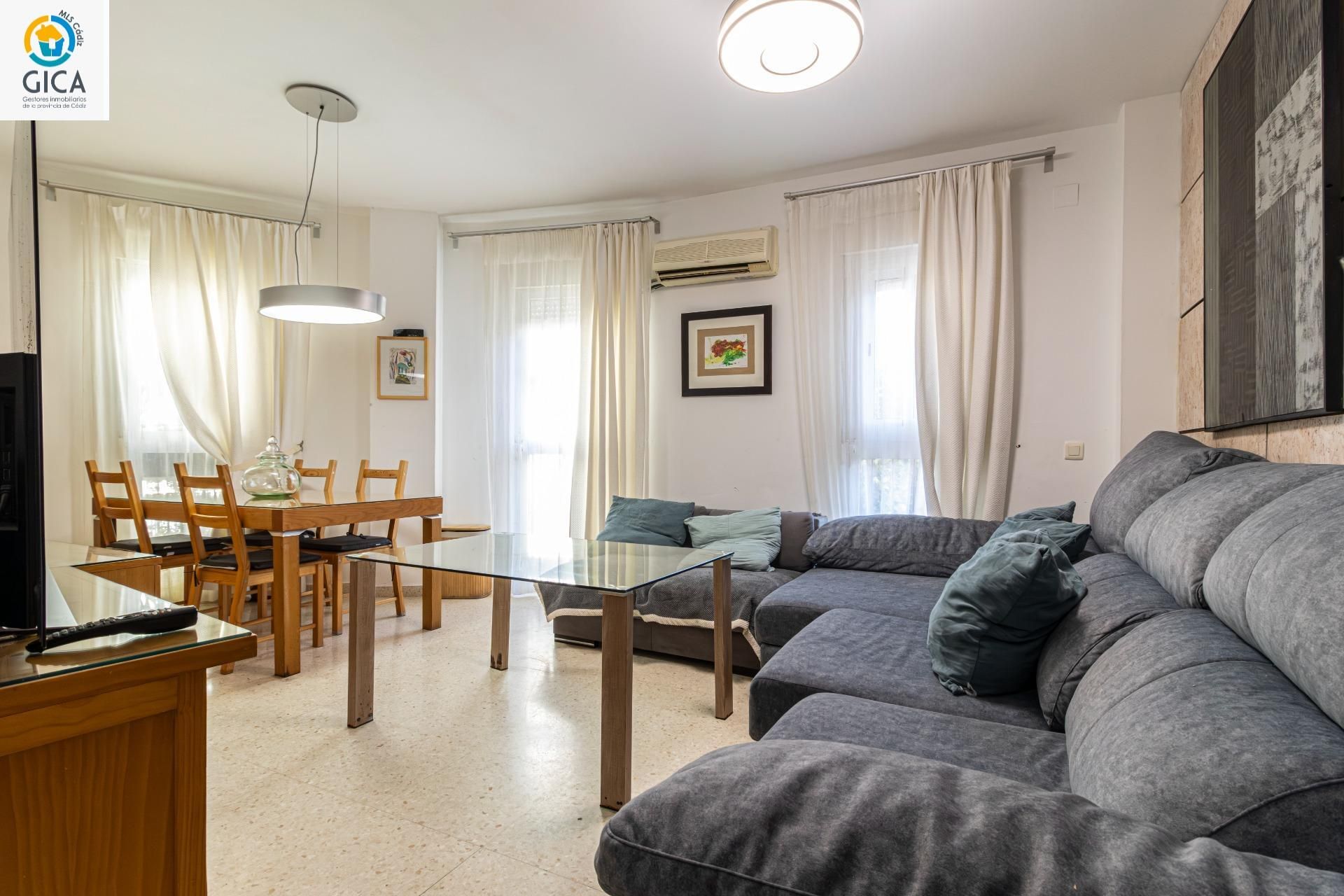 Living room of Flat for sale in Jerez de la Frontera  with Air Conditioner