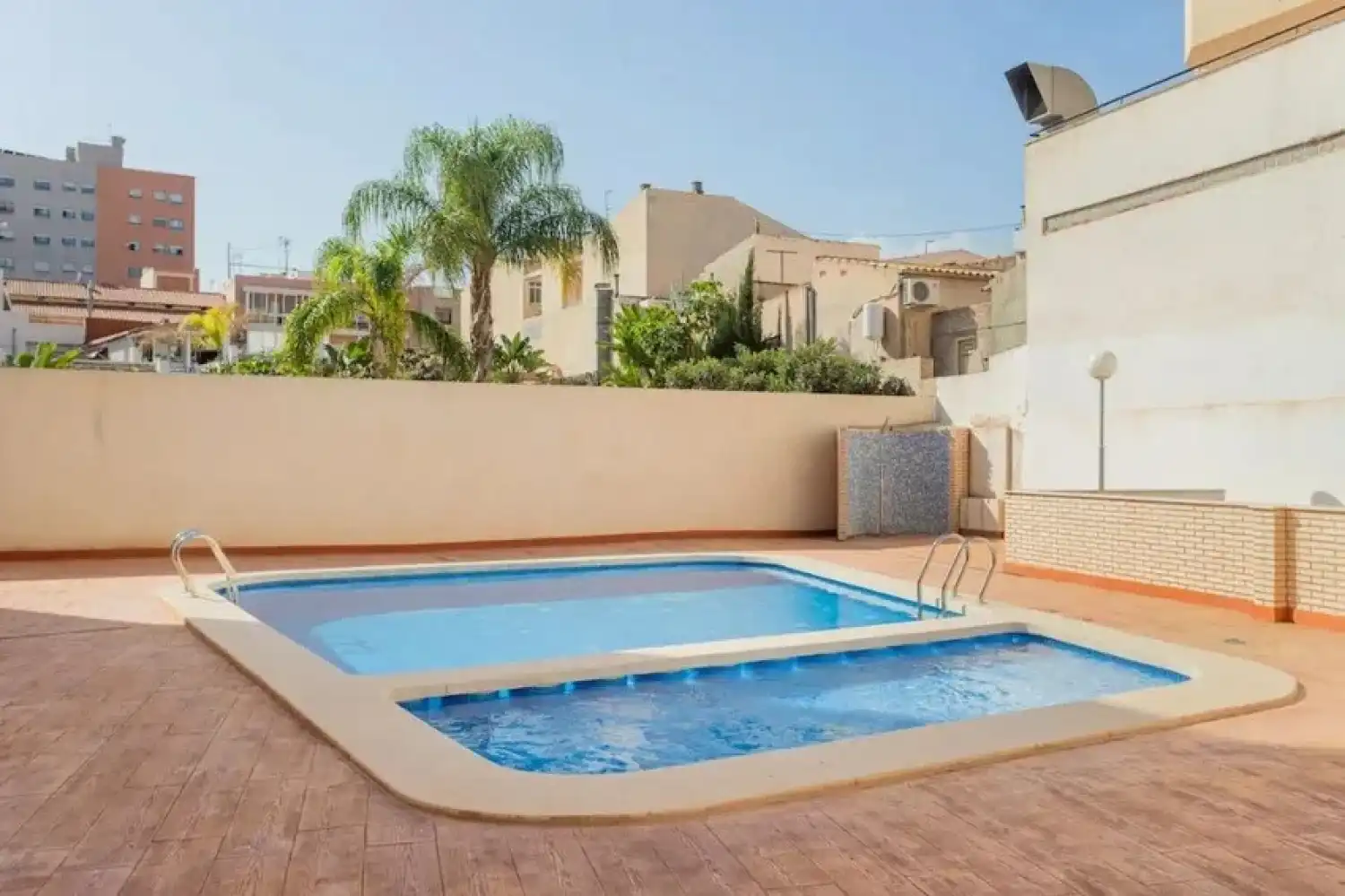 Swimming pool of Flat for sale in El Campello  with Air Conditioner, Heating and Private garden