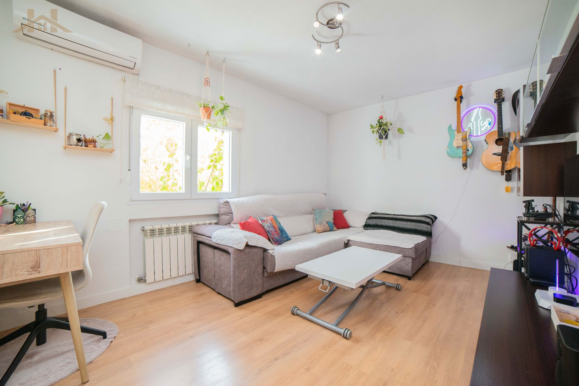 Sala d'estar de Pis en venda en Alcorcón amb Aire condicionat, Calefacció i Moblat