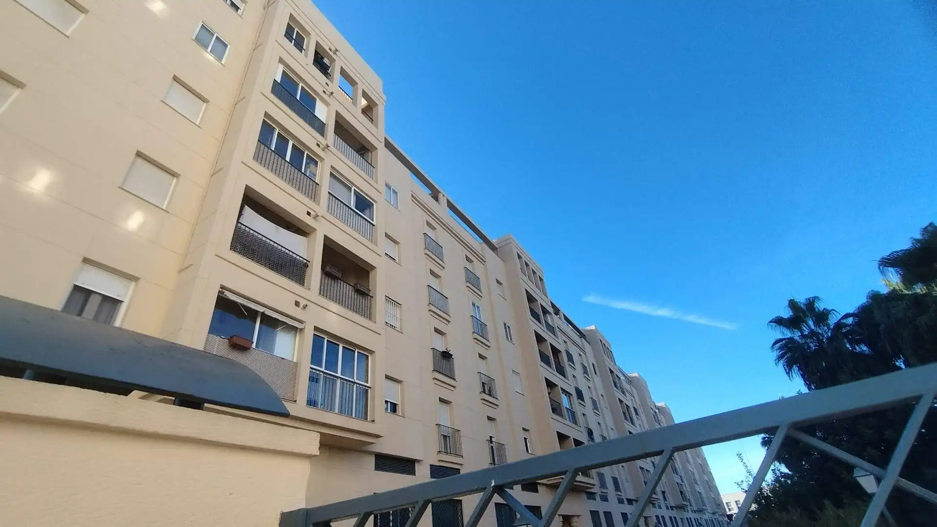 Vista exterior de Ático en venta en Jerez de la Frontera con Piscina