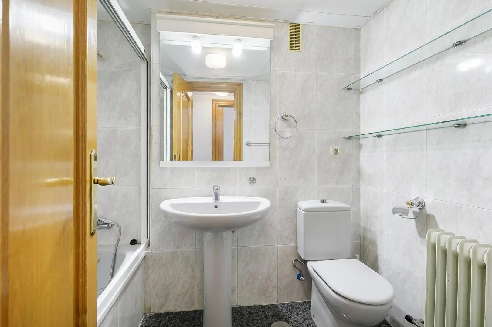 Flat with terrace for sale in Calle DOCTOR AZPITARTE 2, imagen 8