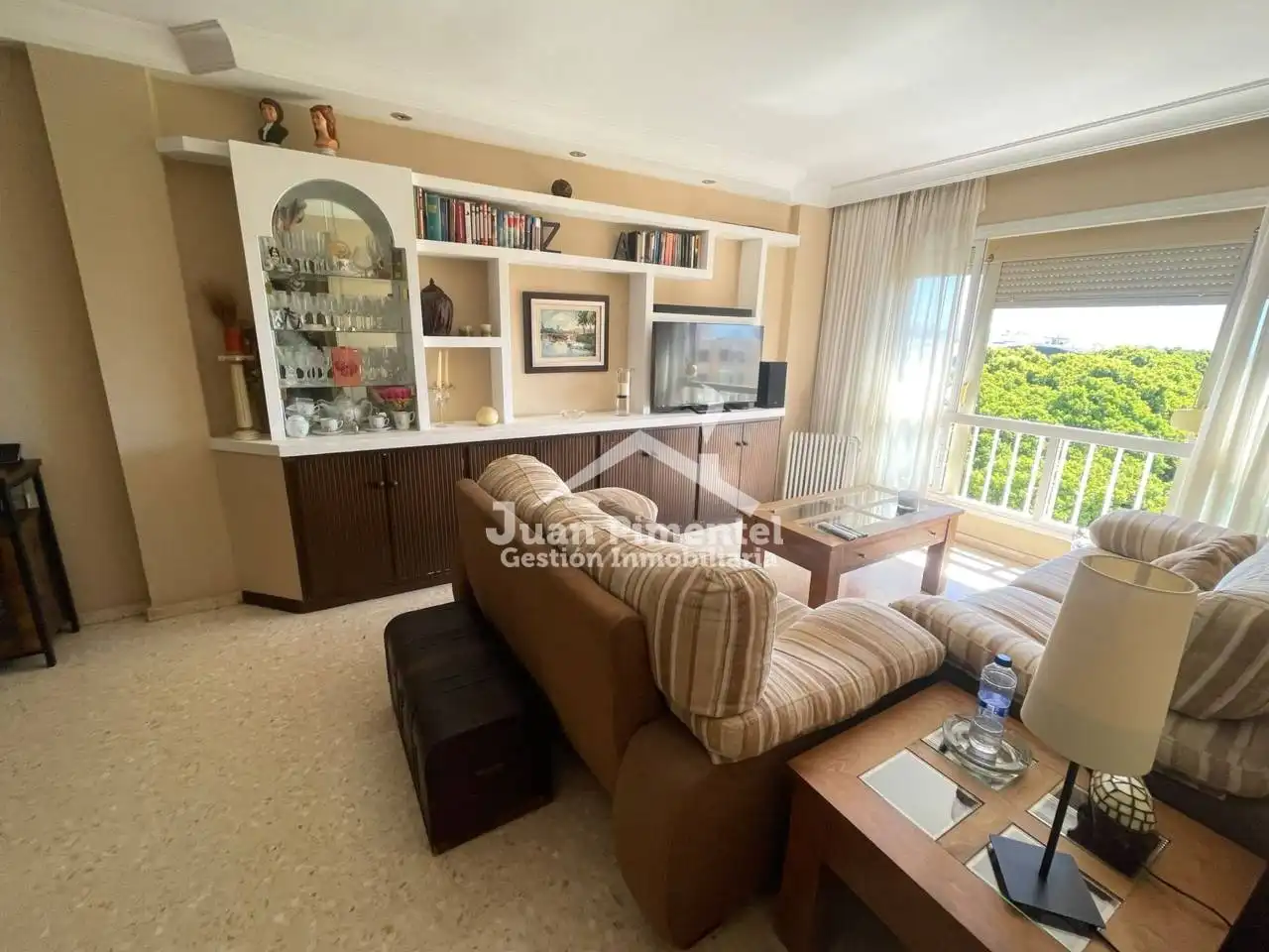 Sala de estar de Piso en venta en Estepona con Trastero, Amueblado y Balcón