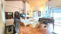Sala d'estar de Casa o xalet en venda en  Córdoba Capital amb Aire condicionat, Terrassa i Traster