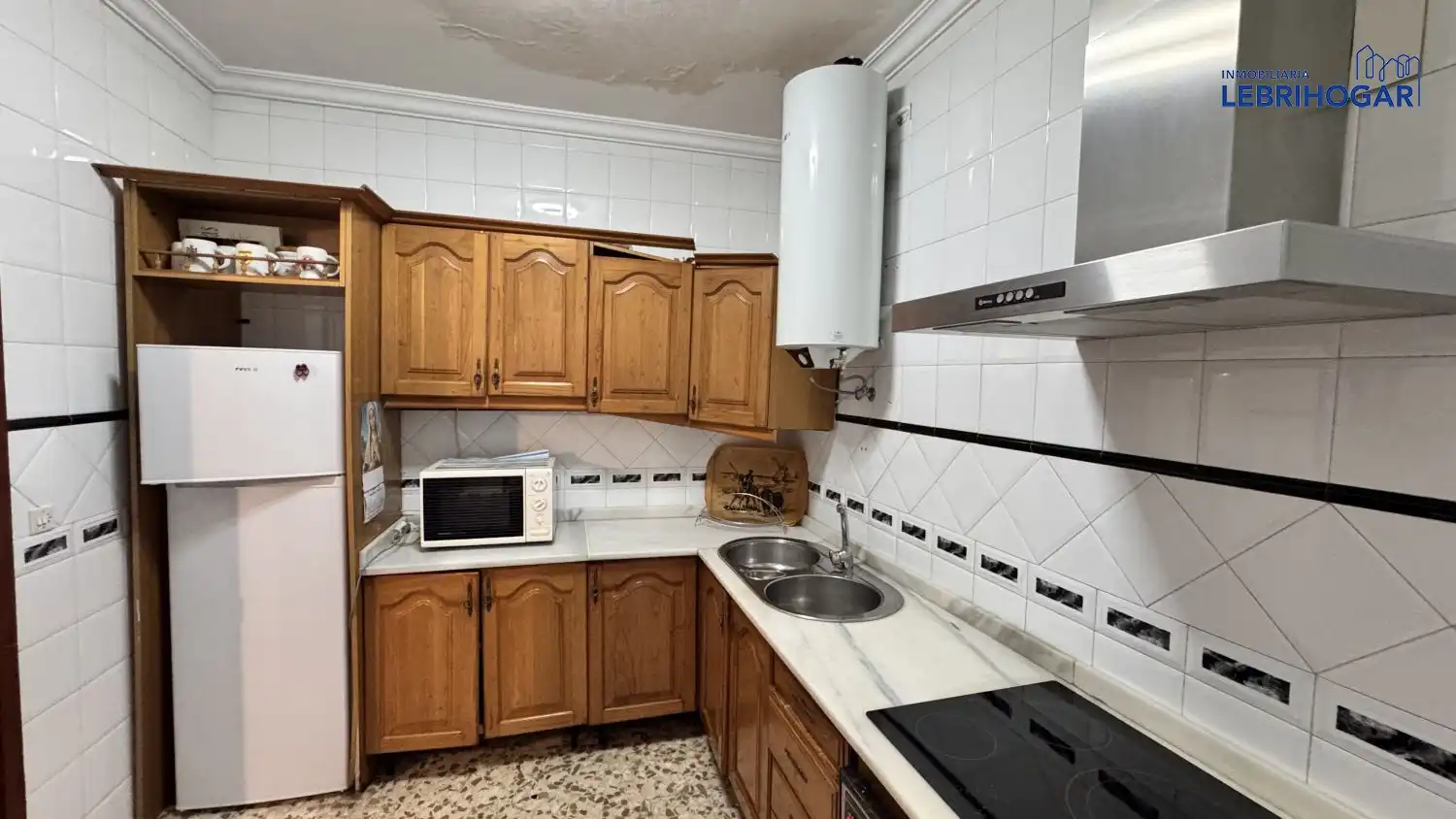 Kitchen of Houses for sale in Lebrija  with Heating, Storage room and Balcony