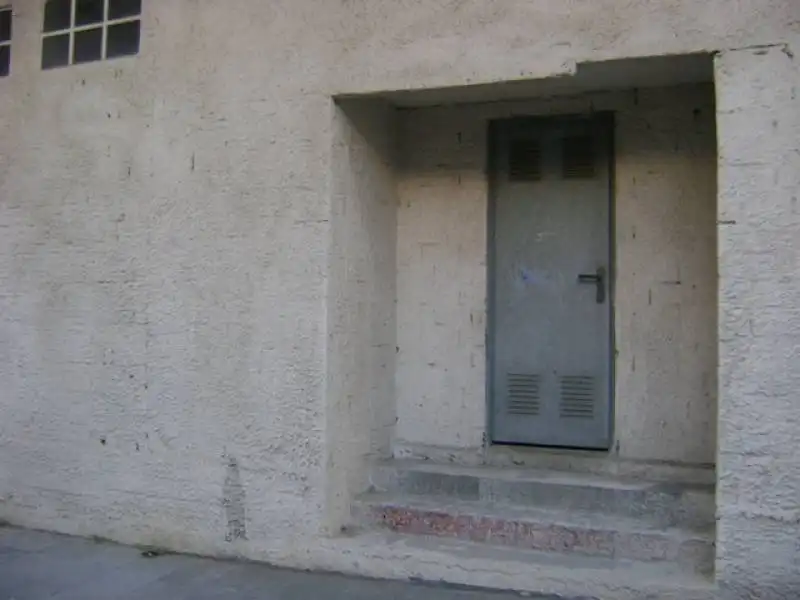 Local comercial de lloguer a Avenida Barraña, imagen 5
