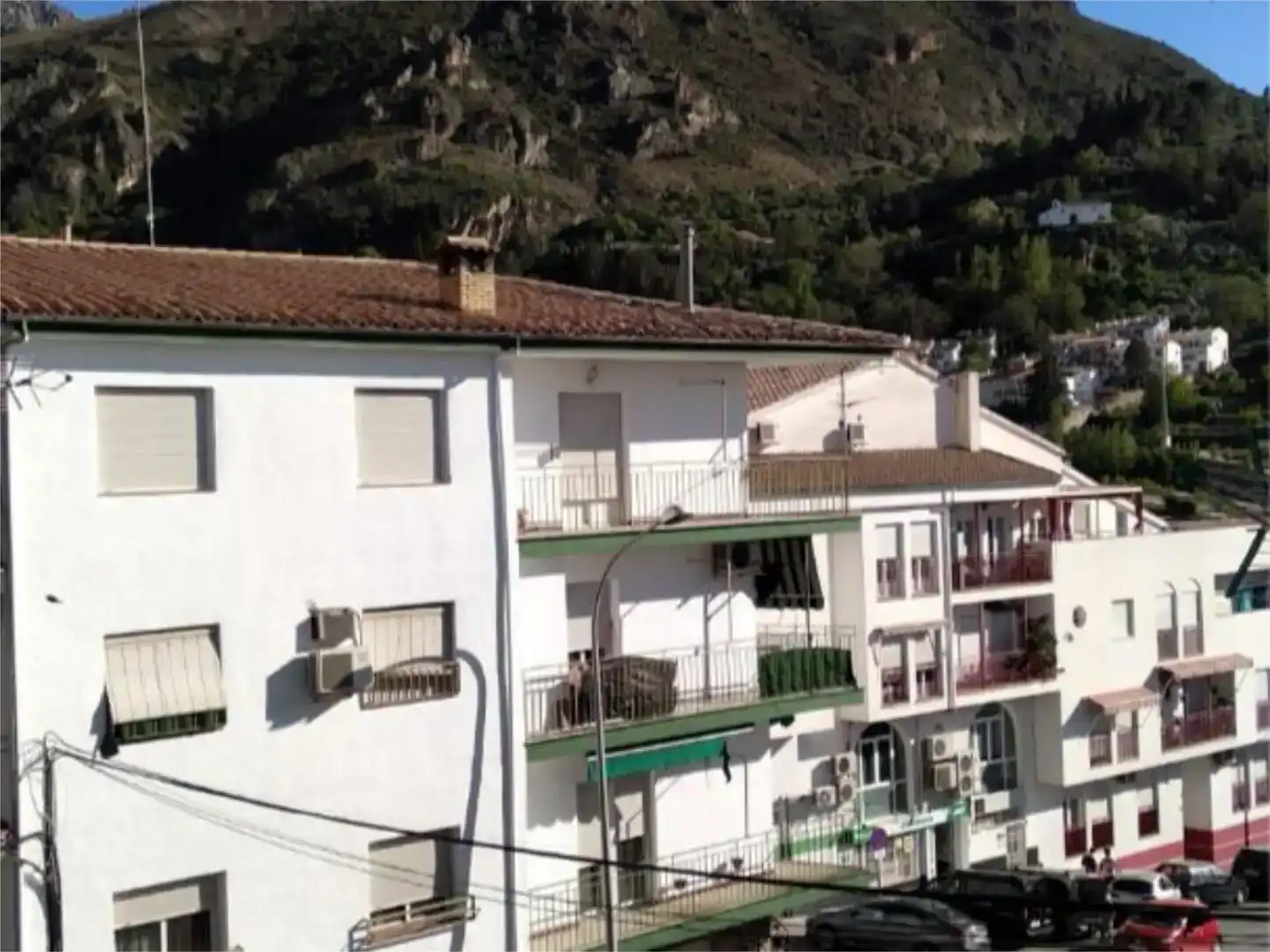 Exterior view of Flat for share in Cazorla  with Furnished, Oven and Washing machine