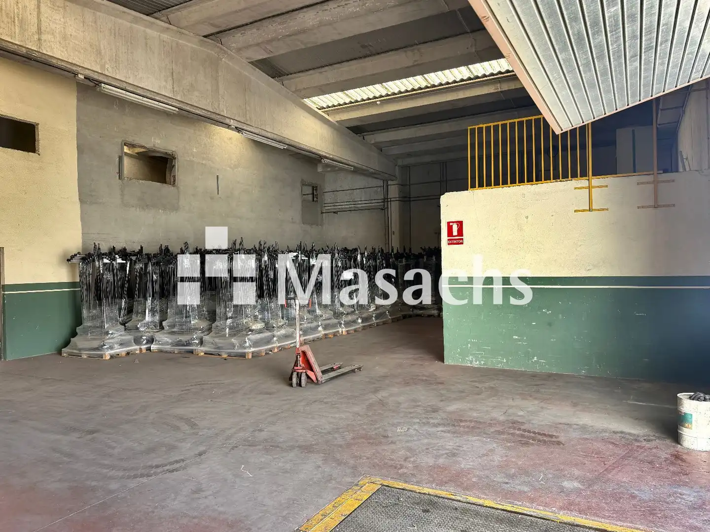 Industrial building to rent in Centre, imagen 10
