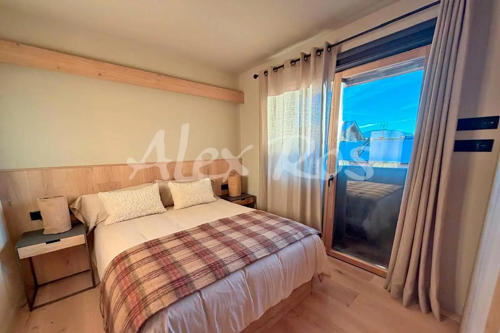 Habitación de Casa o chalet en venta en Llívia con Calefacción, Jardín privado y Parquet