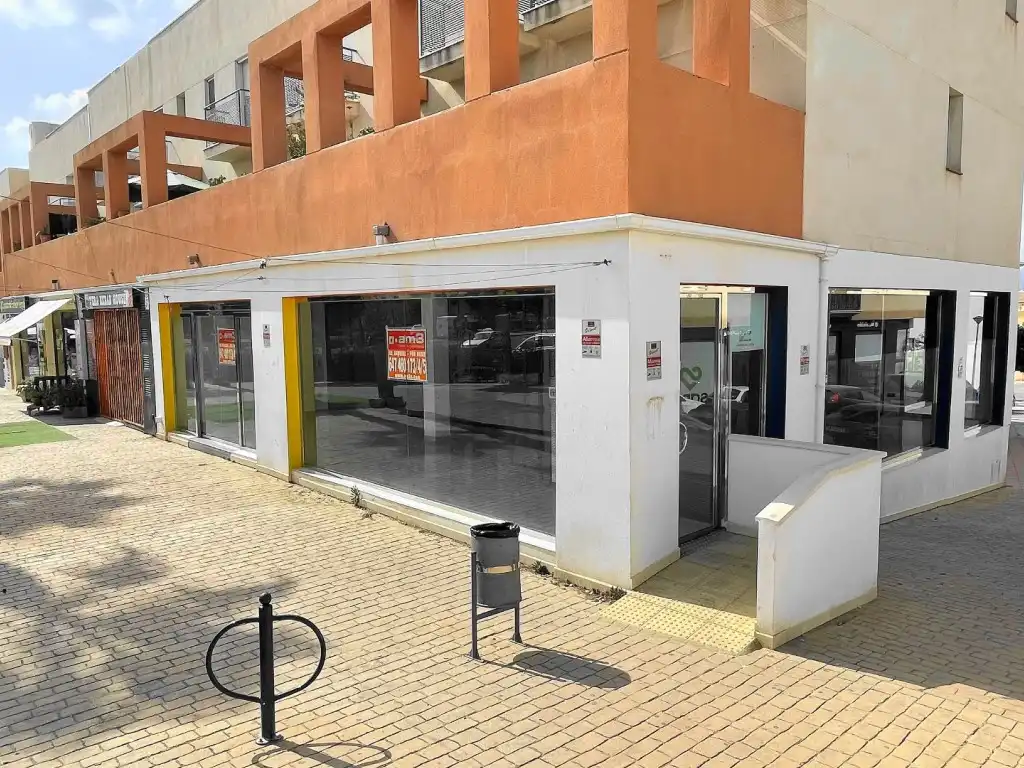 Local comercial de lloguer a Vera Ciudad, imagen 2