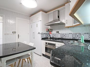 Appartamento con balcone in vendita a Lorca Ciudad