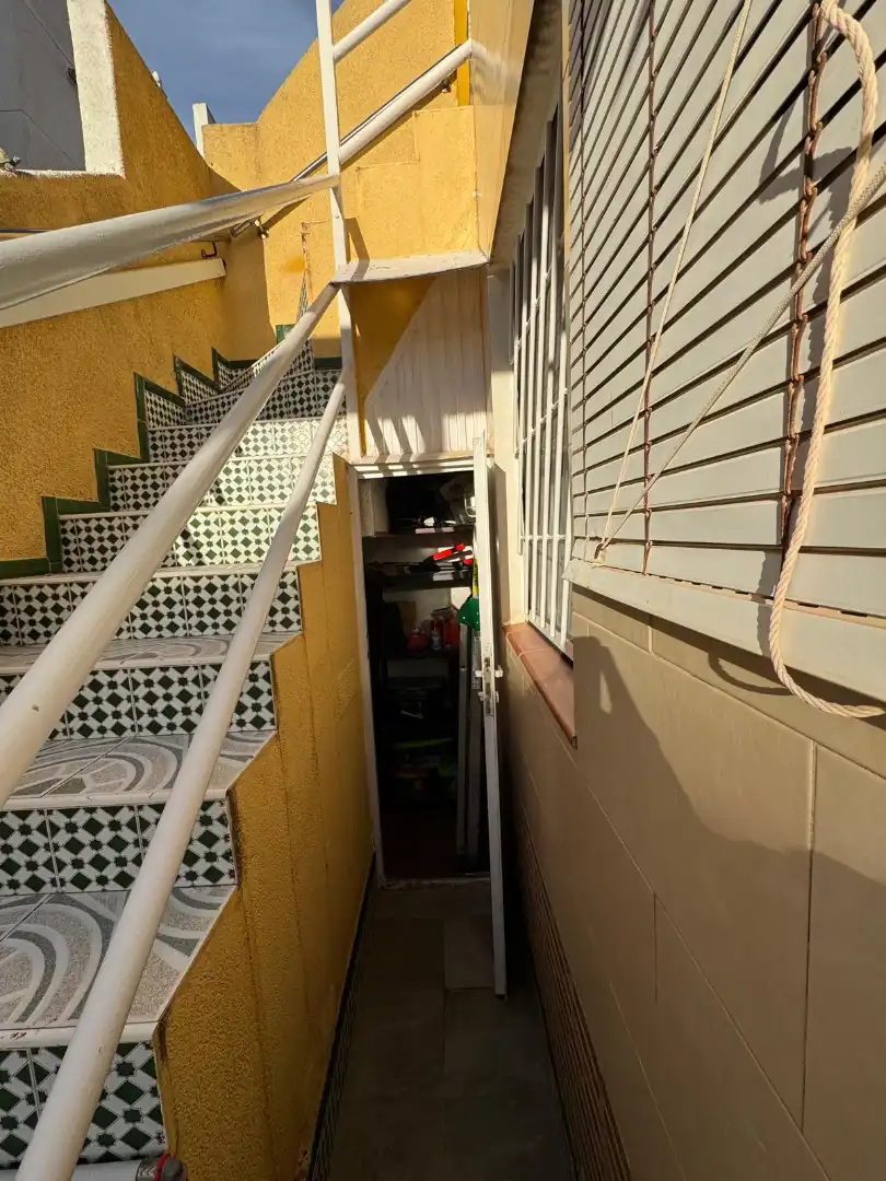 Casa adosada en venda en Torrevieja amb Aire condicionat, Calefacció i Terrassa