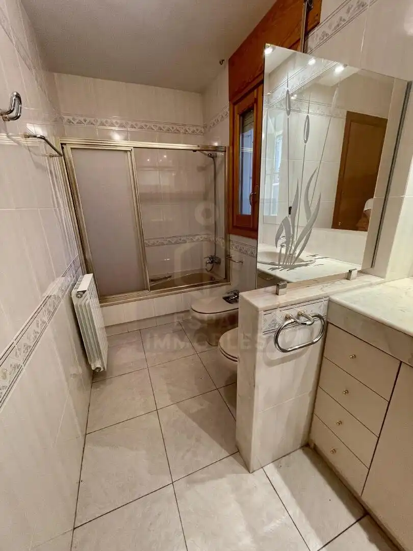 Bany de Casa o xalet en venda en Castellnou de Bages