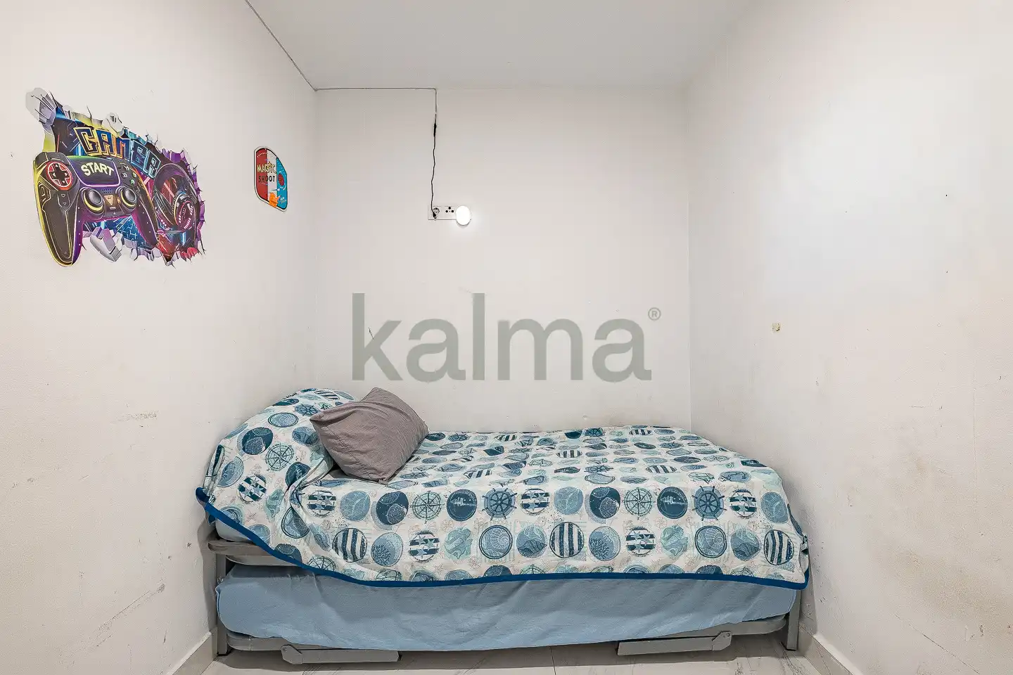 Habitación de Piso en venta en Santa Coloma de Gramenet con Aire acondicionado, Calefacción y Amueblado
