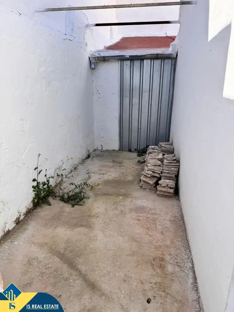 Vista exterior de Casa o xalet en venda en Alicante / Alacant amb Terrassa i Moblat