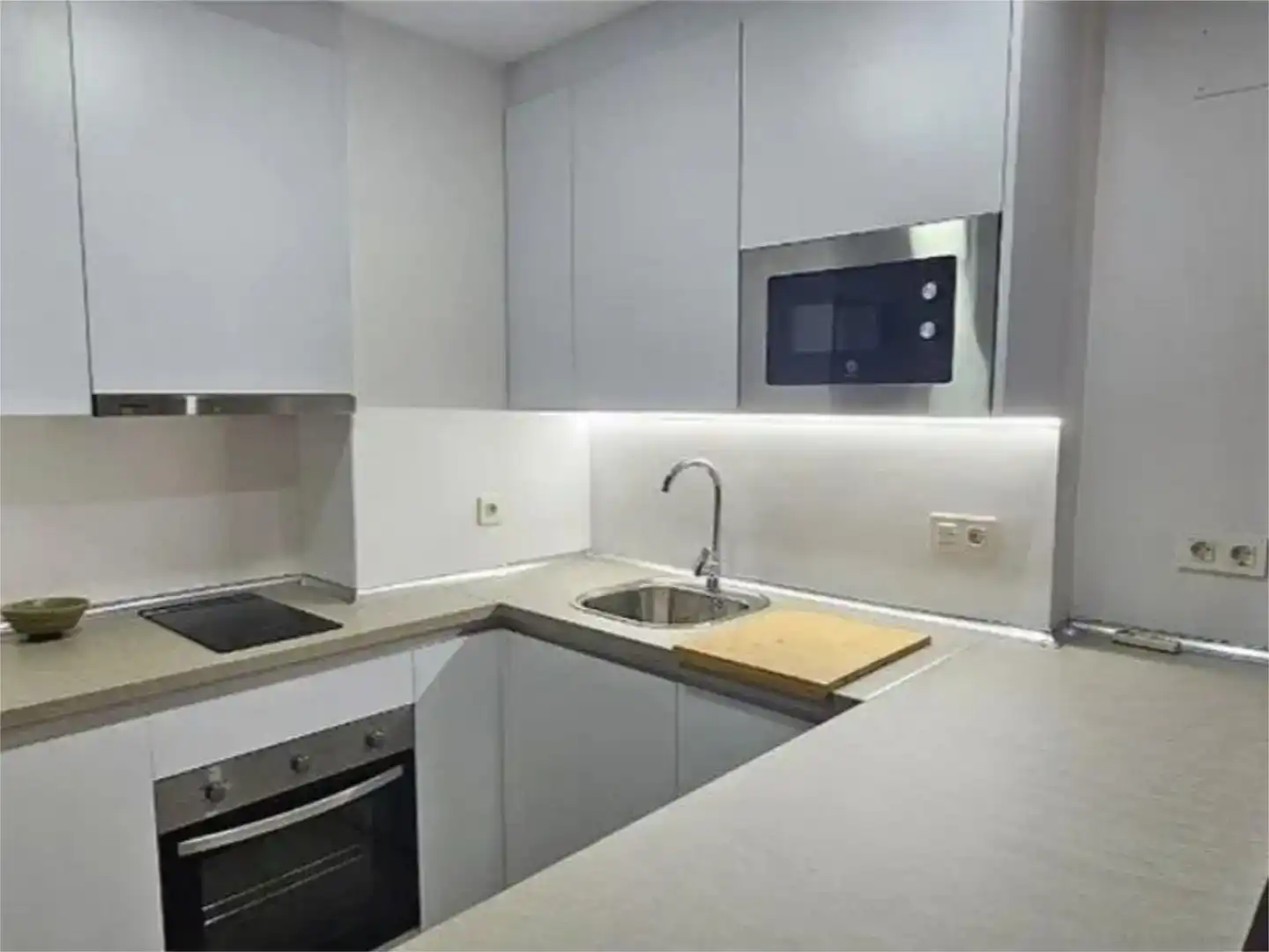 Küche von Wohnung zur Miete in Málaga Capital mit Klimaanlage