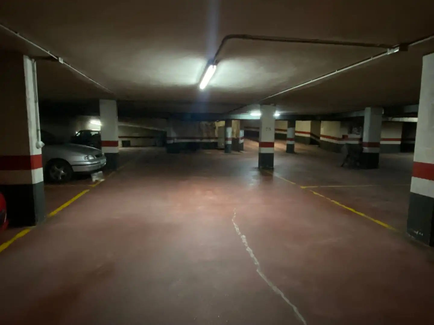 Parking of Garage for rent in Culleredo