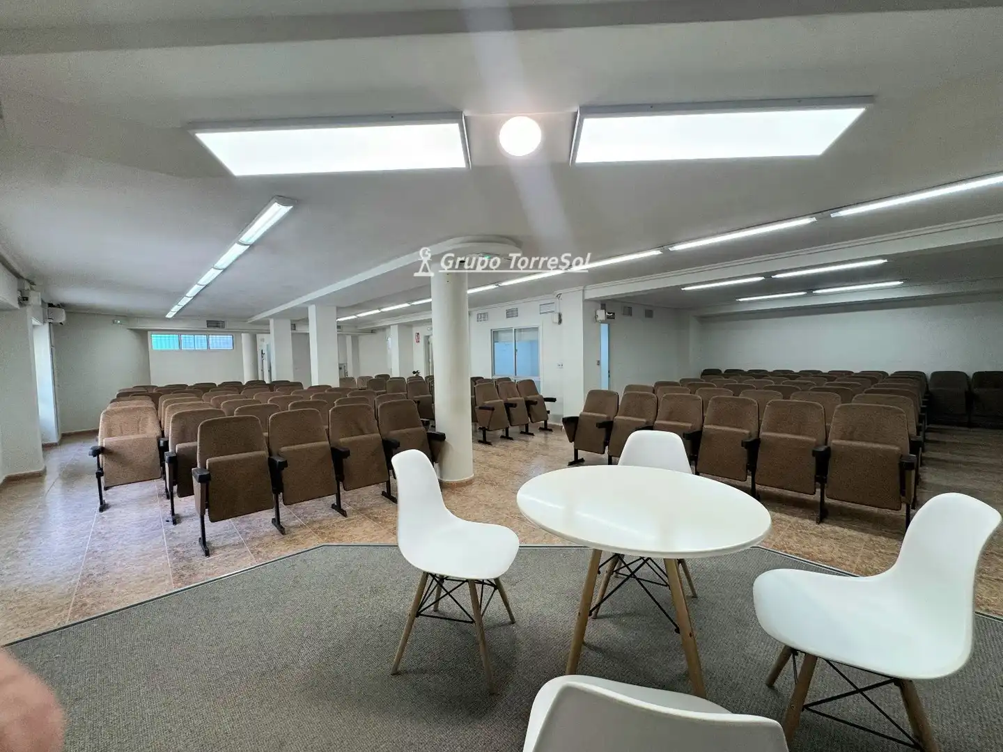 Gewerbefläche zum Verkauf in Clara Campoamor