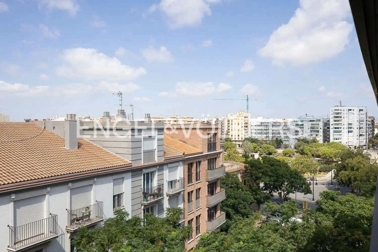 Außenansicht von Wohnung zum Verkauf in Valencia mit Klimaanlage, Heizung und Möbliert