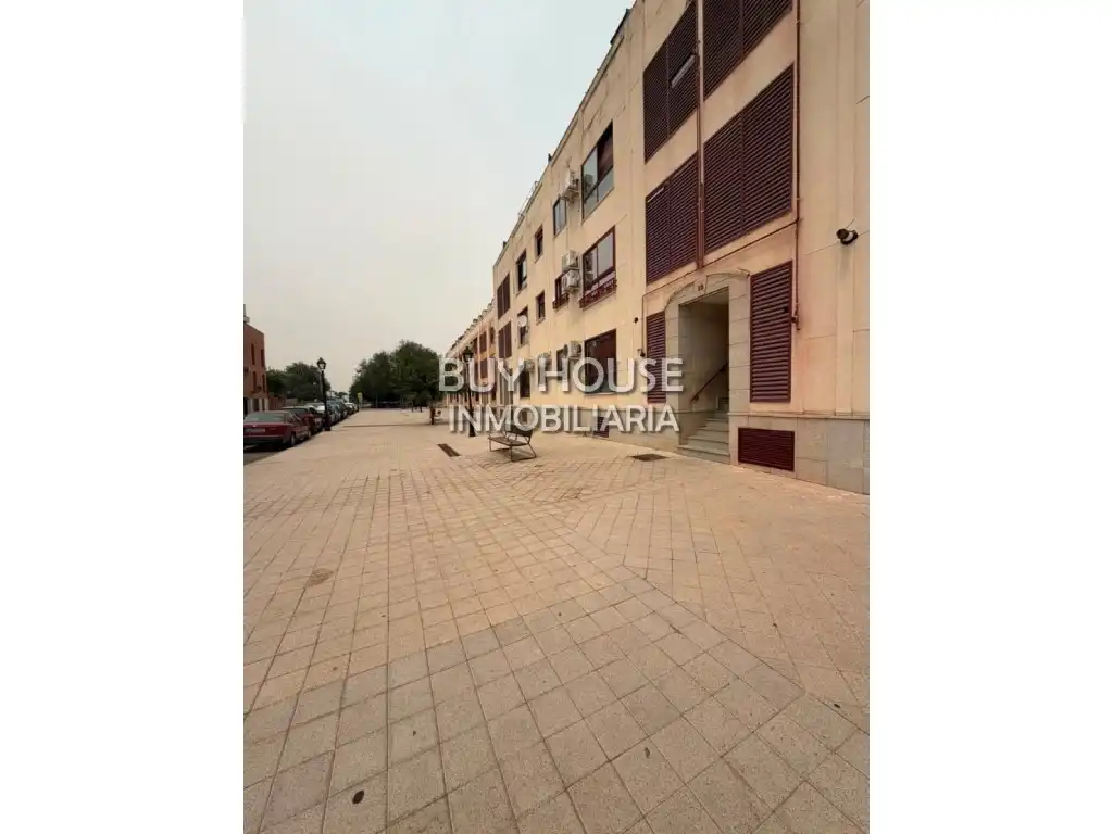 Flat for sale in Paseo Ribera (De La), Yuncler
