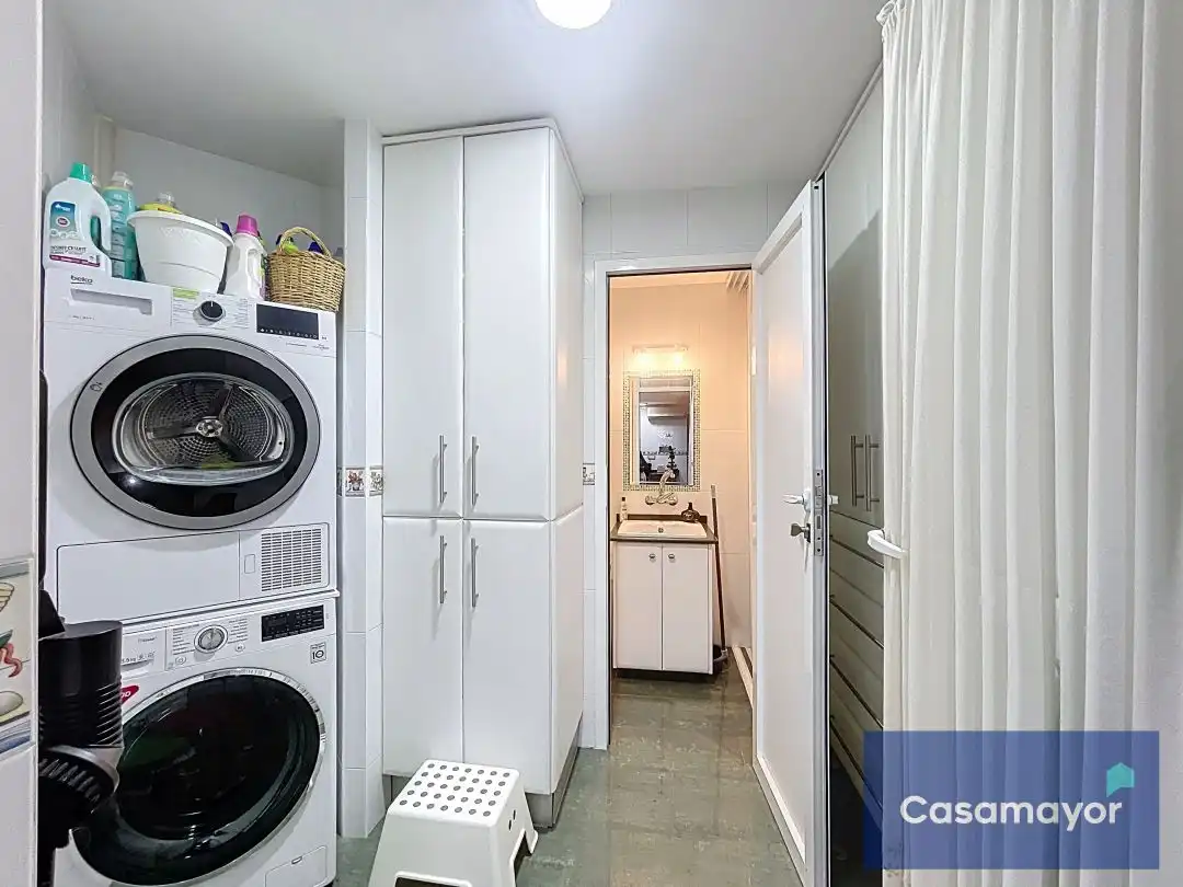 Baño de Piso en venta en Alicante / Alacant con Aire acondicionado y Calefacción