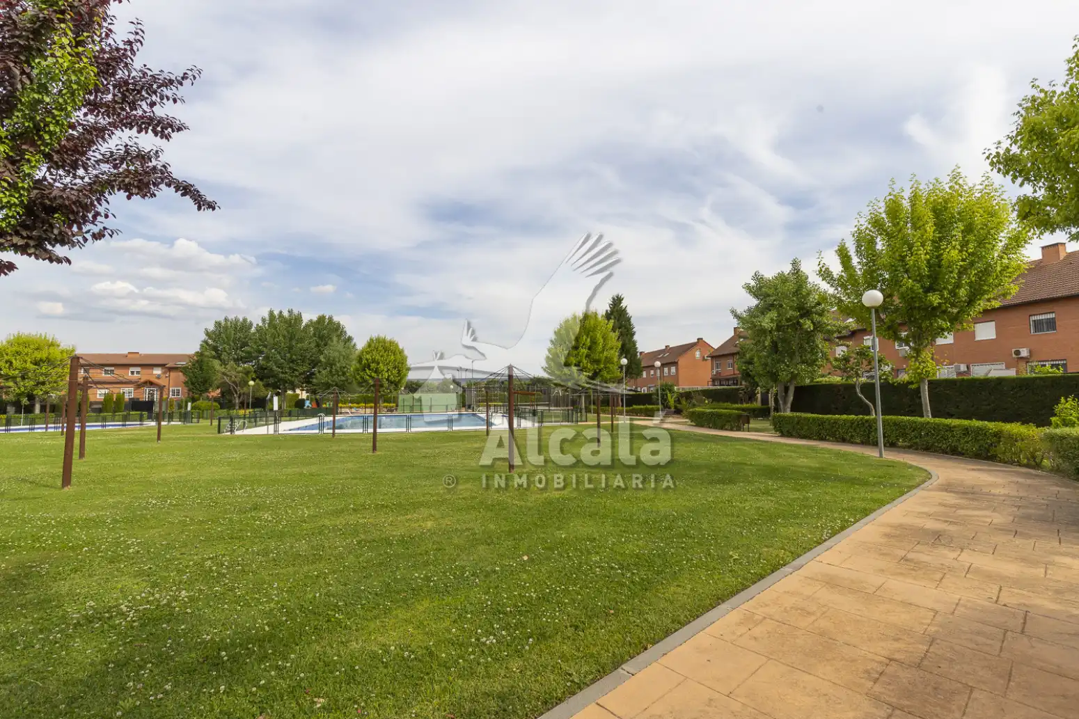 Adossat amb piscina en venda a Alovera, imagen 63