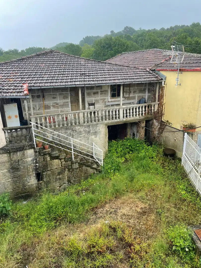 Vista exterior de Casa o chalet en venta en Allariz con Calefacción, Jardín privado y Amueblado